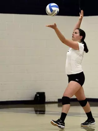 marnie serve