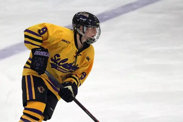 Wildcats drop 2-1 decision to UW-Eau Claire in final minute of OT