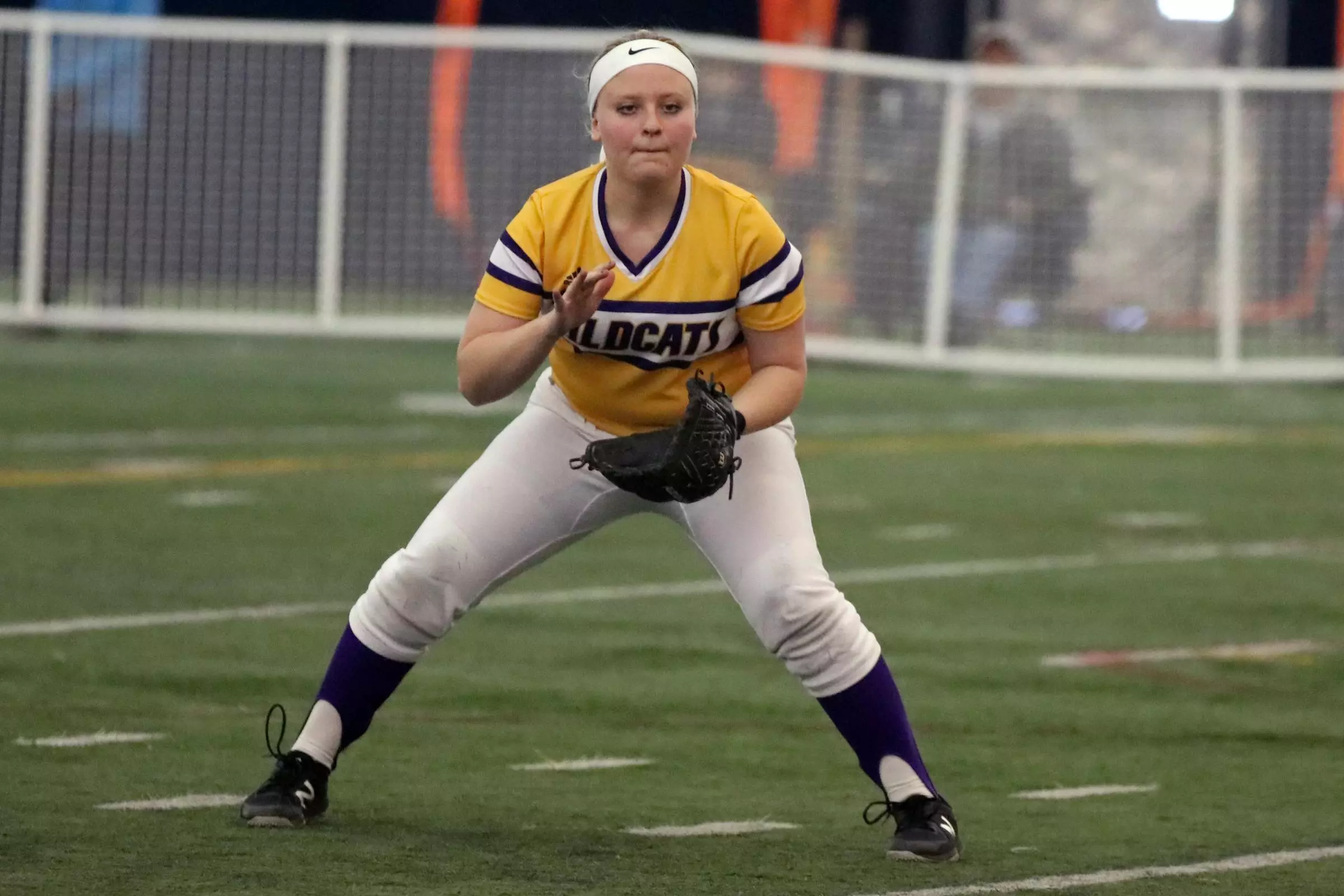 Softball drops two games to UW-Lacrosse Friday