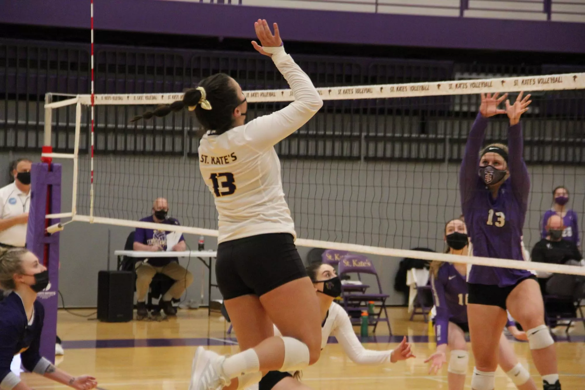 Lauren Isaacson Hit