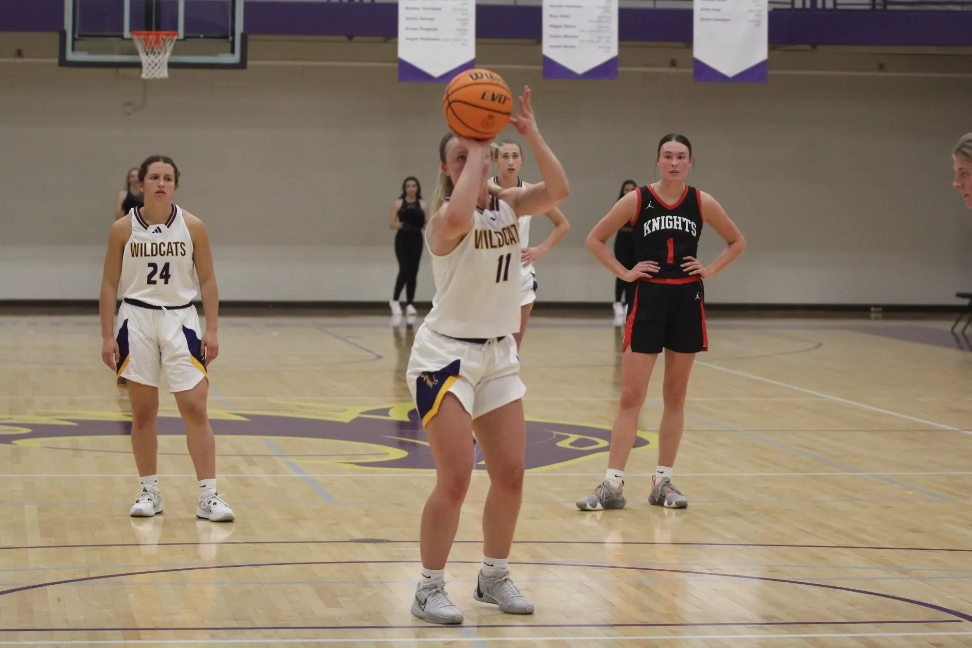 Hattie Fox at the line